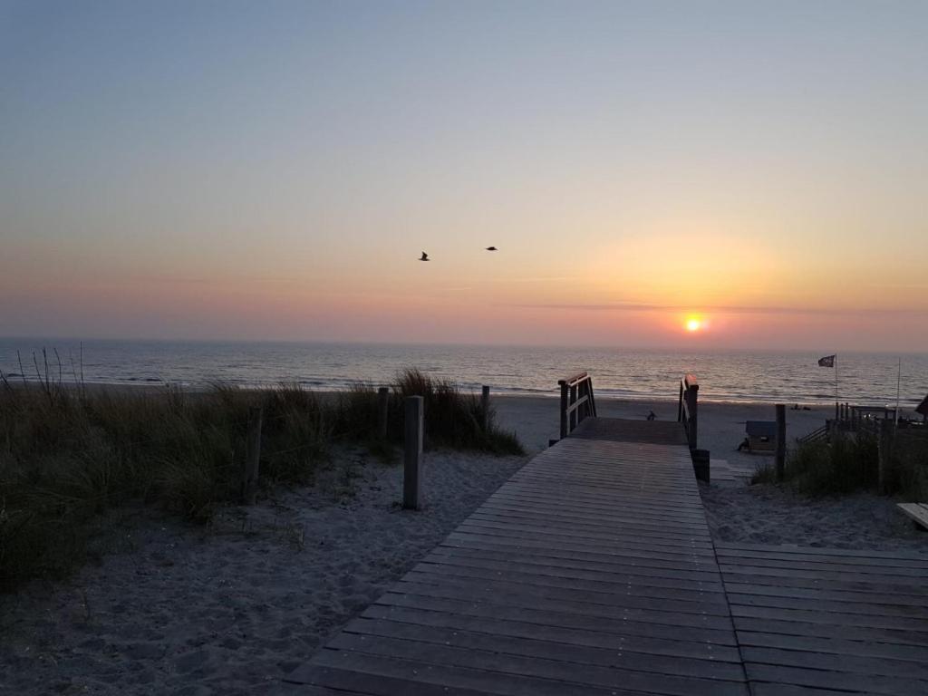 Strandhuis De Zon - Recreatiepark De Watersnip Petten Exteriér fotografie